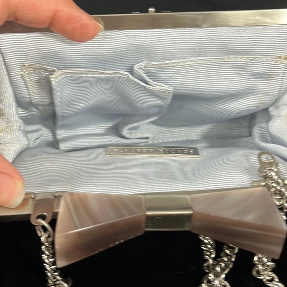 Sondra Roberts Beautiful Silver Textured Clutch - Picture 6 of 11